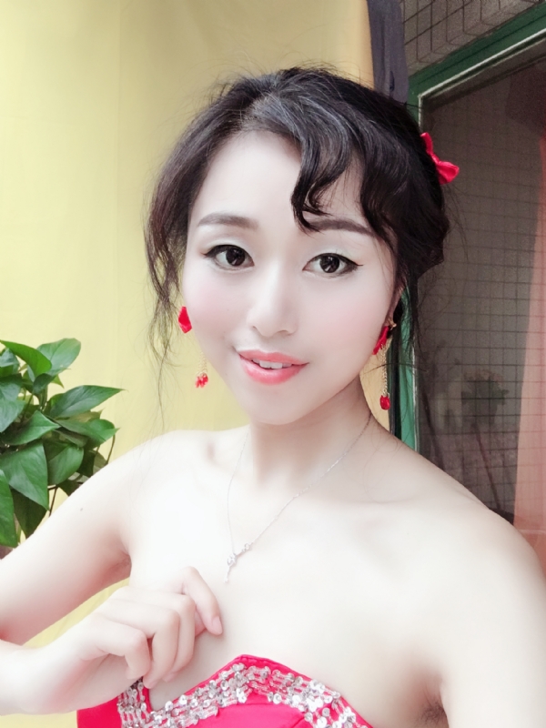 薇薇的第一张照片--孝感红颜知己交友网